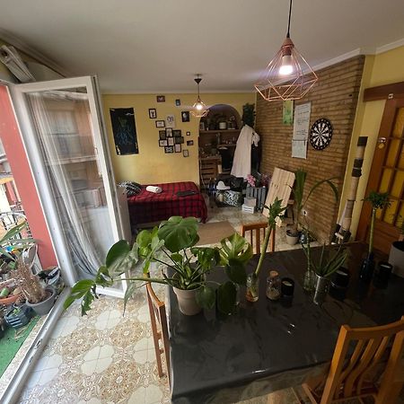 Grosses Modernes Zimmer "Silber" Fuer 2 Personen Und Katzenliebhaber Valencia Exterior foto